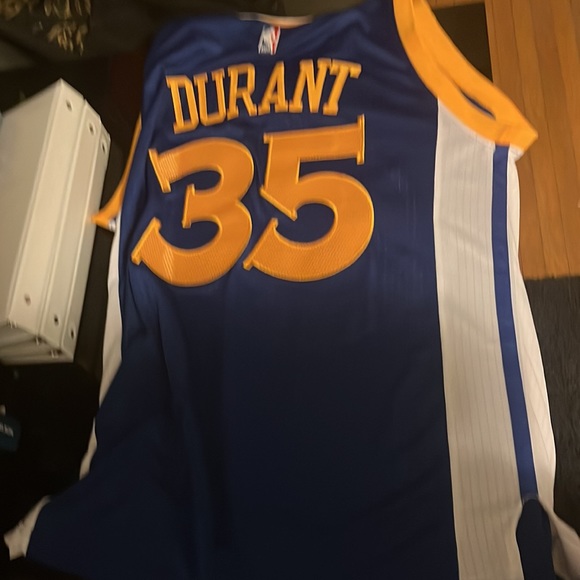 Authentic Nba jersey - Picture 2 of 2